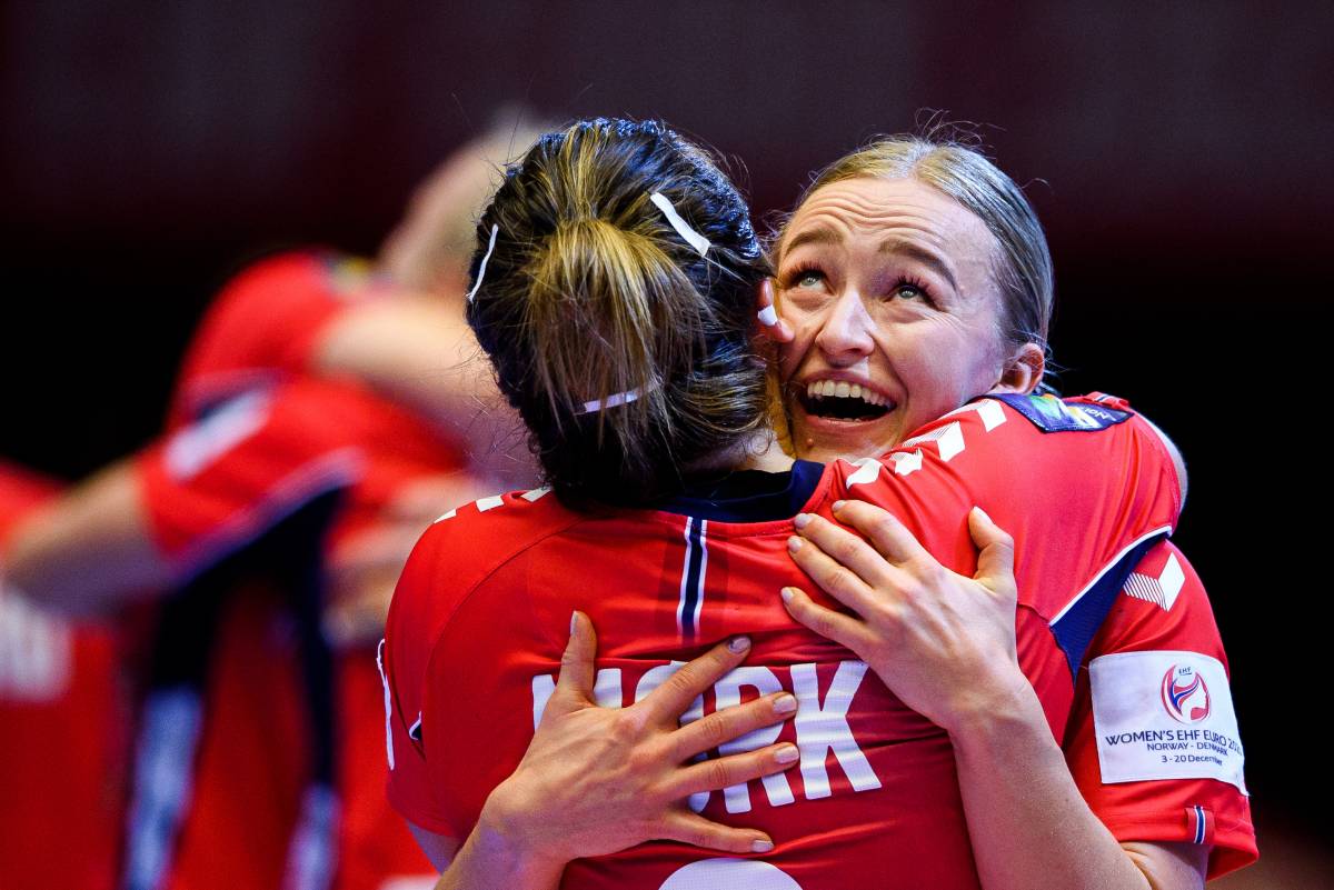Norway (w) - Japan( w): Forecast and bet on the women's handball match OI-2020